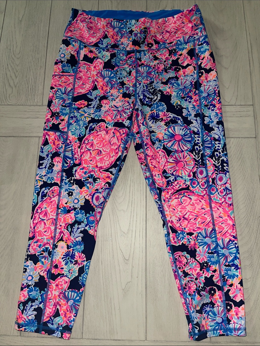 Lilly Pulitzer Weekender High Rise Midi Leggings In Turtle Amazement